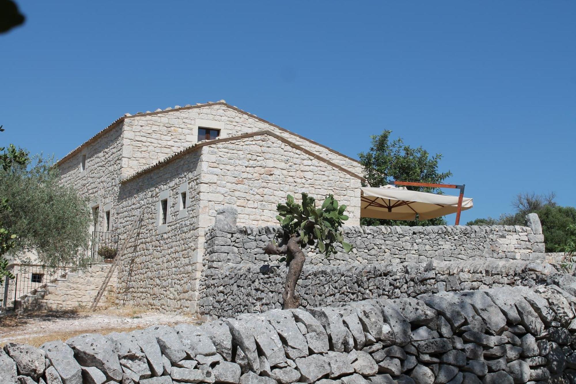 Tenuta Zannafondo Donnafugata Exterior foto